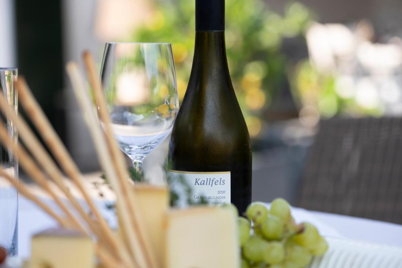 Wein Und Landhaus Kallfels Kröv Exteriör bild